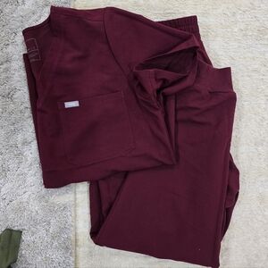 Figs Maroon V-Neck Scrub Set